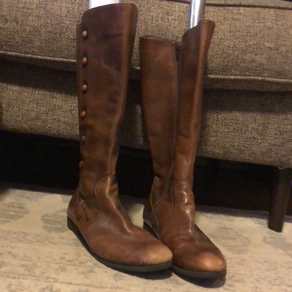 Born “Sage” boots. - Picture 3 of 4